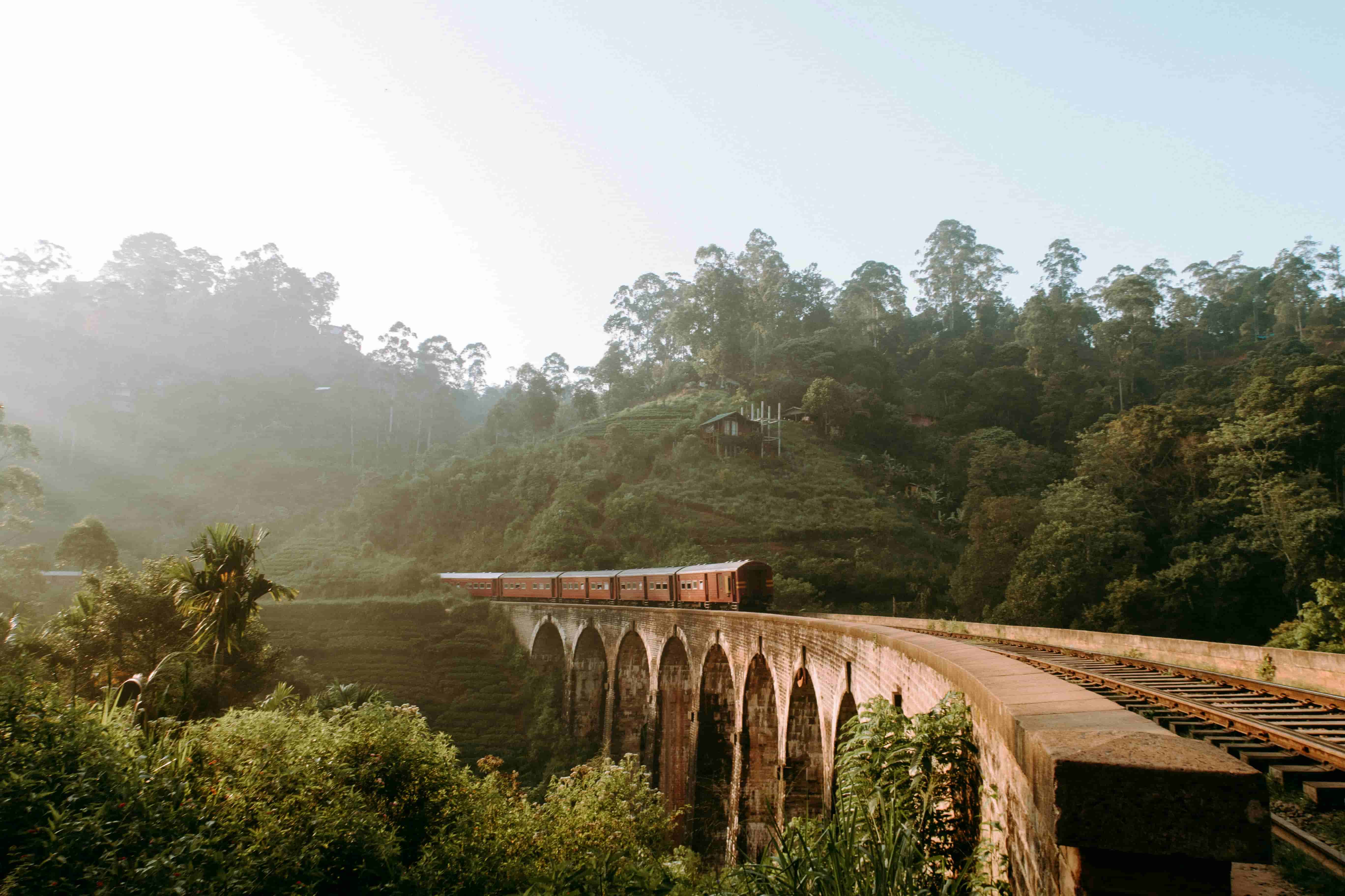 Breathtaking mountain views and tea plantations in Ella, Sri Lanka – scenic train journeys with AASH Travels
